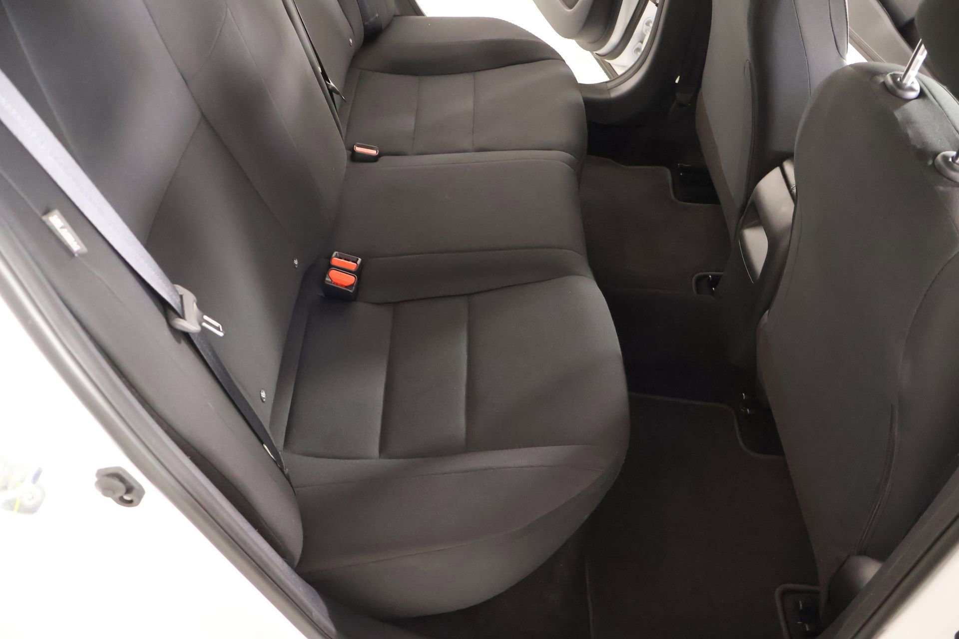 Used 2025 Nissan Sentra S image 13