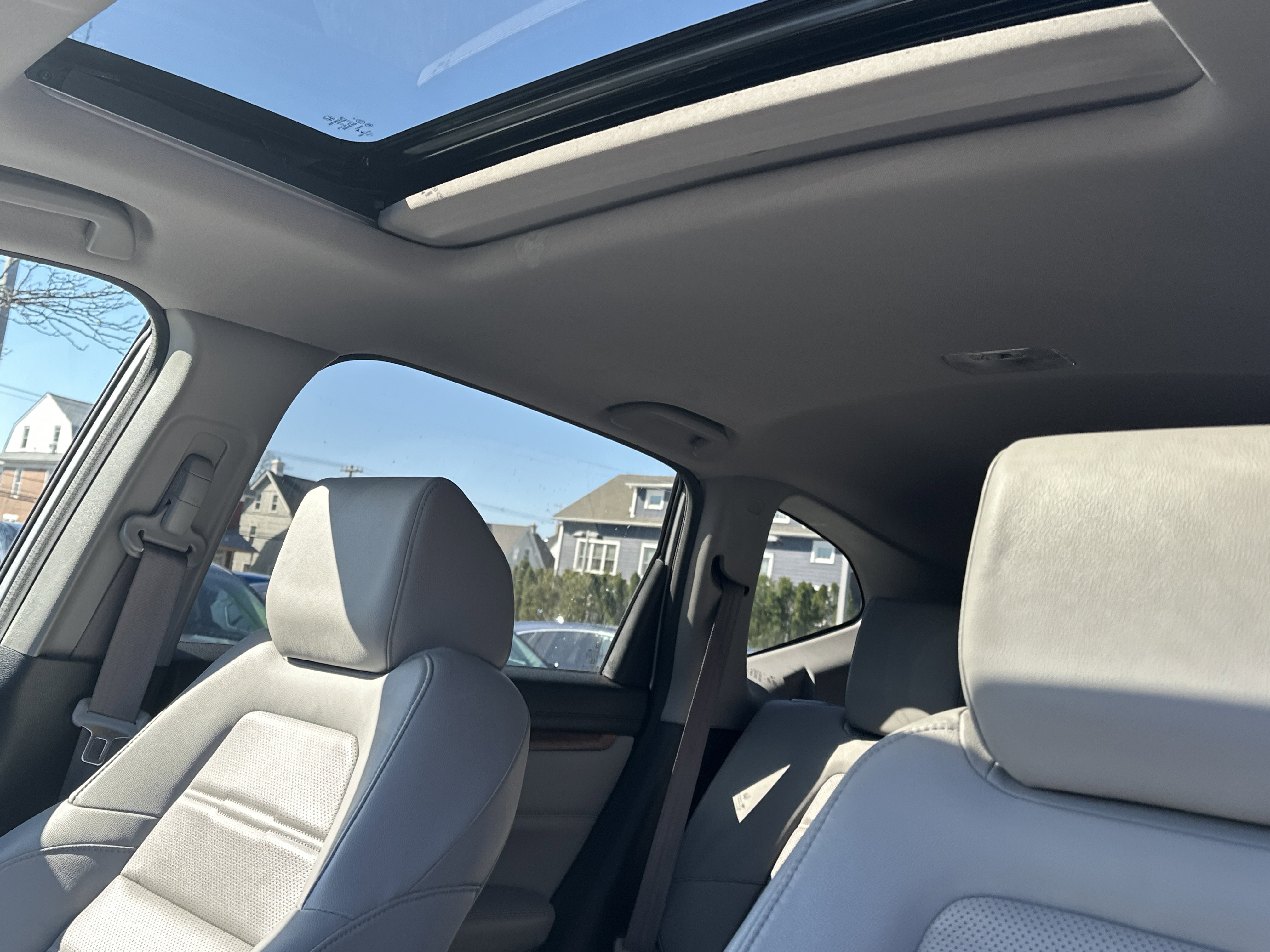 Used 2022 Honda CR-V EX-L image 9