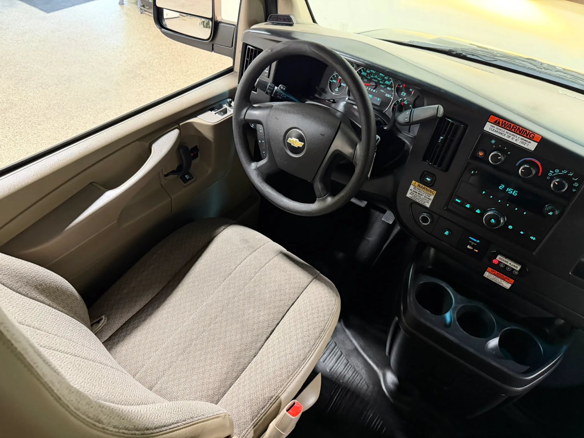 Used 2014 Chevrolet Express 3500 LT w/ LT Preferred Equipment Group RWD image 41