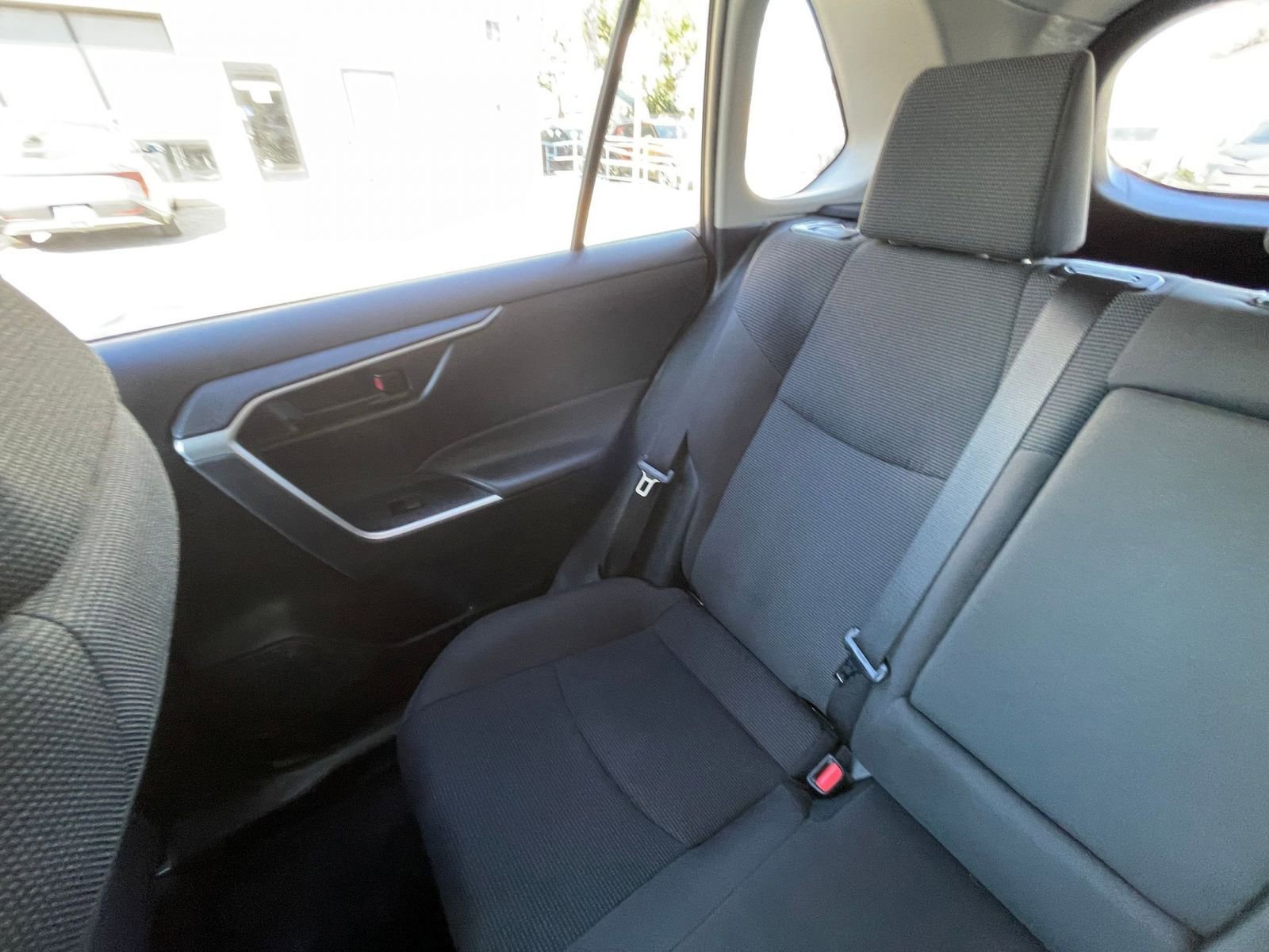 Used 2025 Toyota RAV4 LE image 39