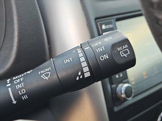 Used 2019 Nissan Versa Note SV FWD image 15