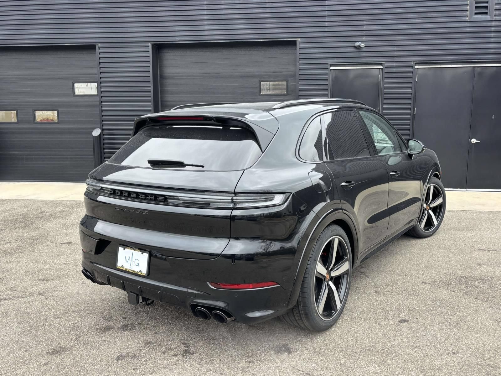 New 2026 Porsche Cayenne GTS AWD/4WD image 10