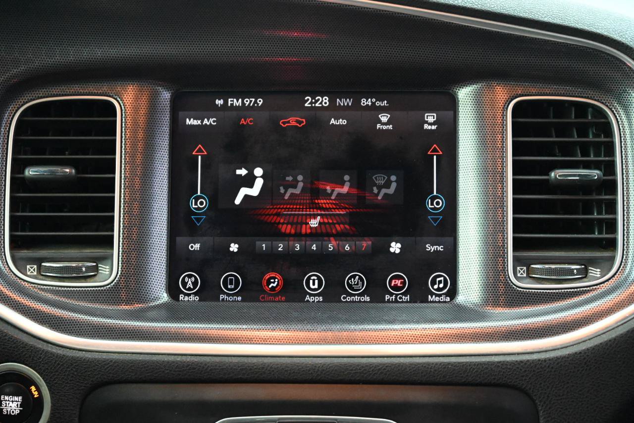 Used 2017 Dodge Charger R/T RWD image 26