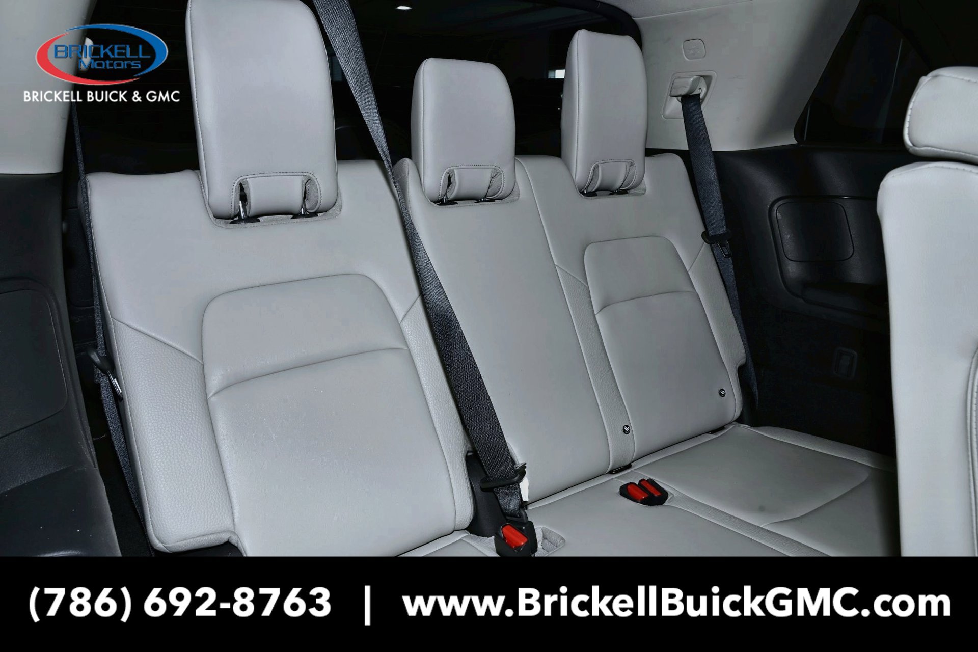 Used 2024 Nissan Pathfinder SL FWD image 20