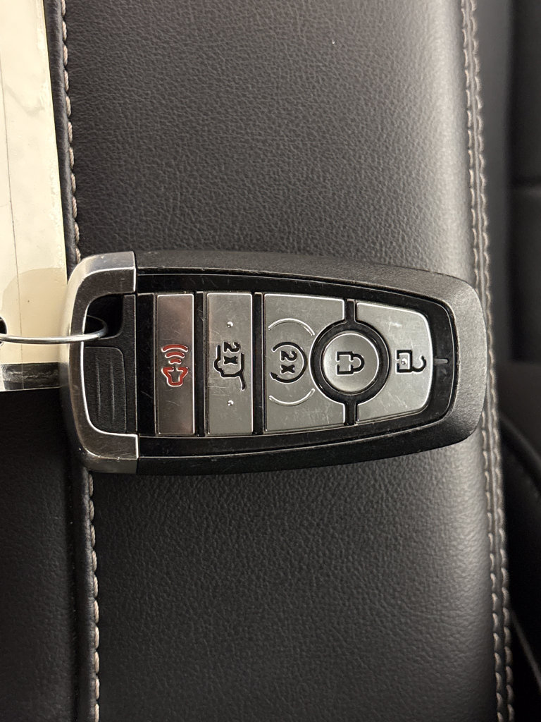 Certified 2025 Ford Expedition Platinum AWD/4WD image 35