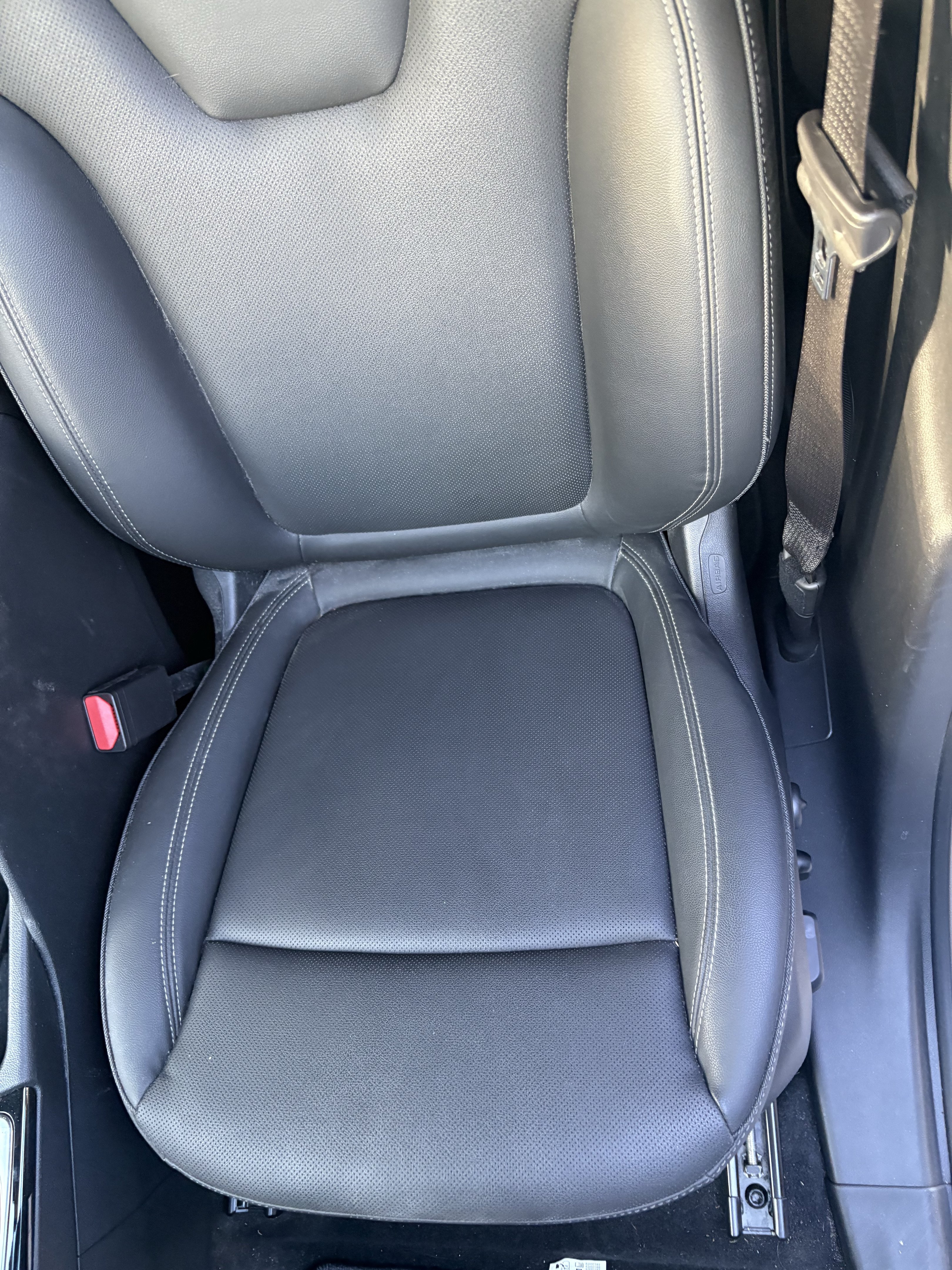 Certified 2024 Buick Encore GX Sport Touring w/ Experience Buick Package FWD image 10