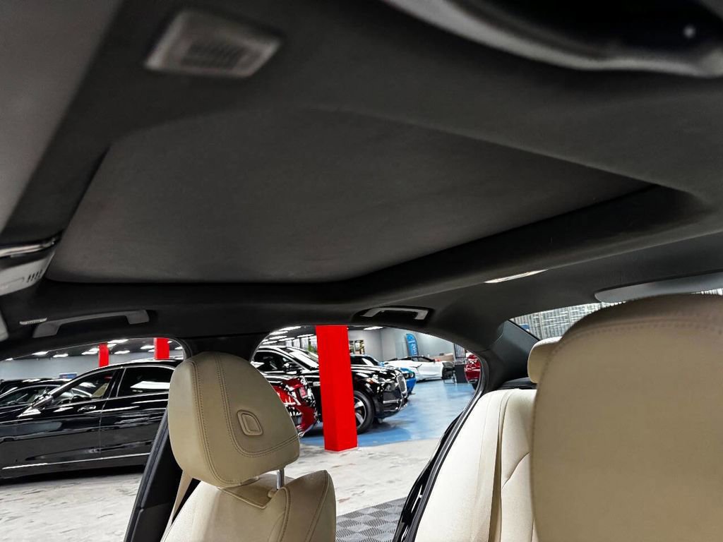 Used 2021 BMW 330i Sedan w/ Premium Package image 36