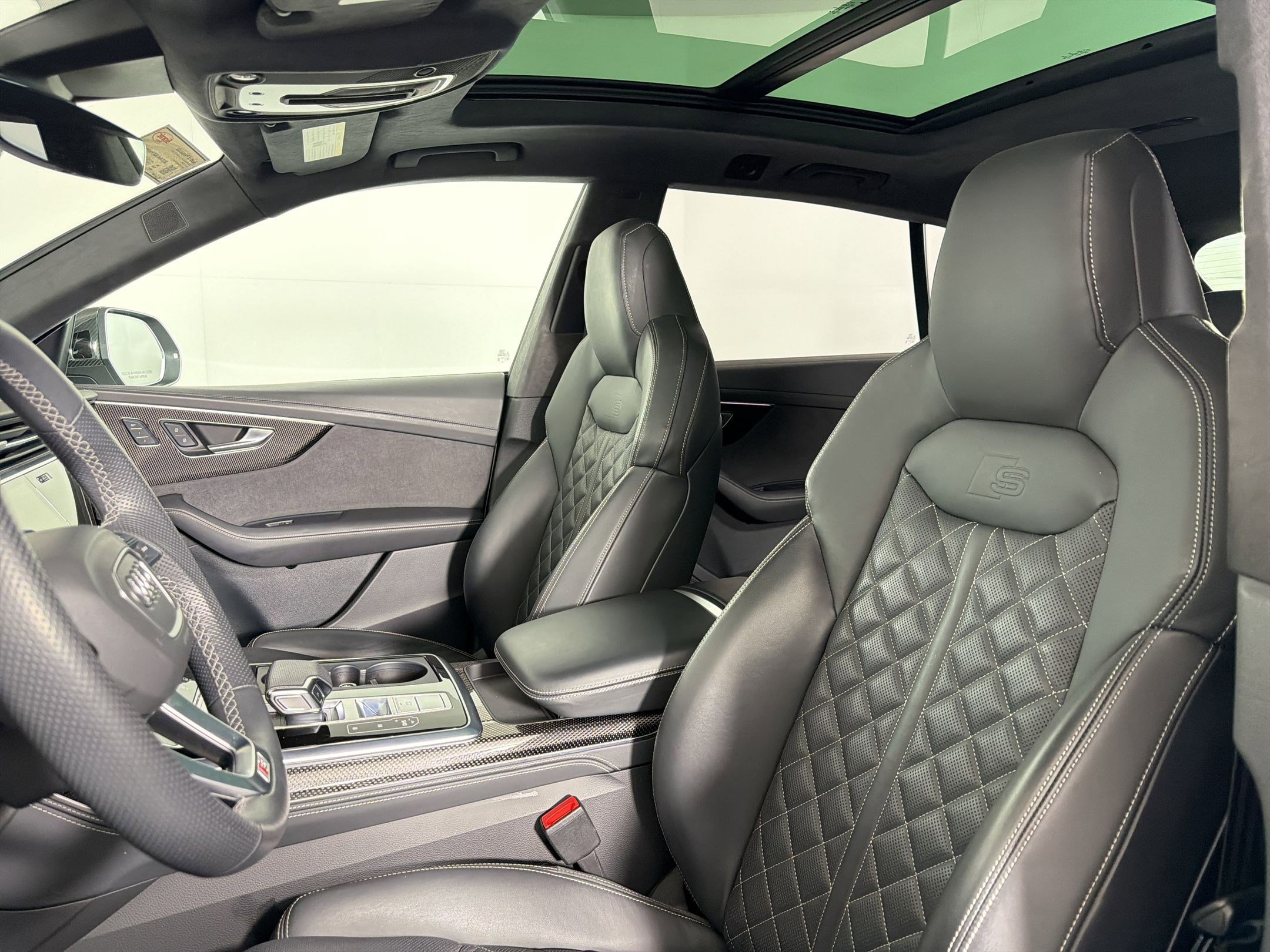 Used 2023 Audi SQ8 Prestige image 23
