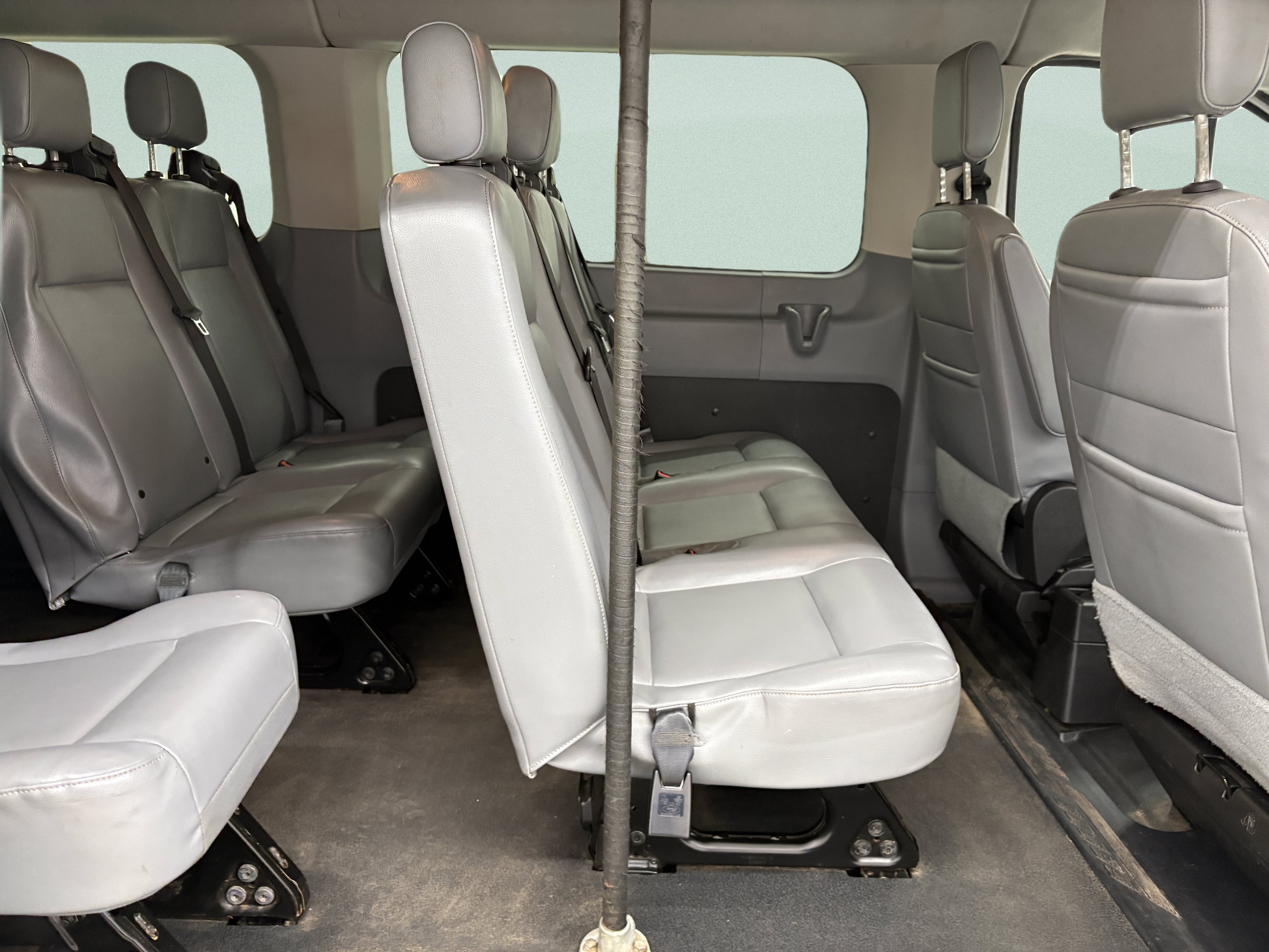 Used 2018 Ford Transit 350 XL RWD image 17