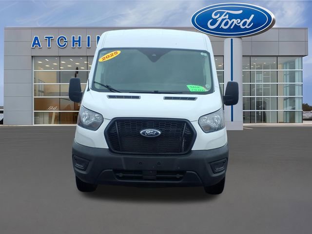 Used 2025 Ford Transit 250 148 Medium Roof RWD image 2