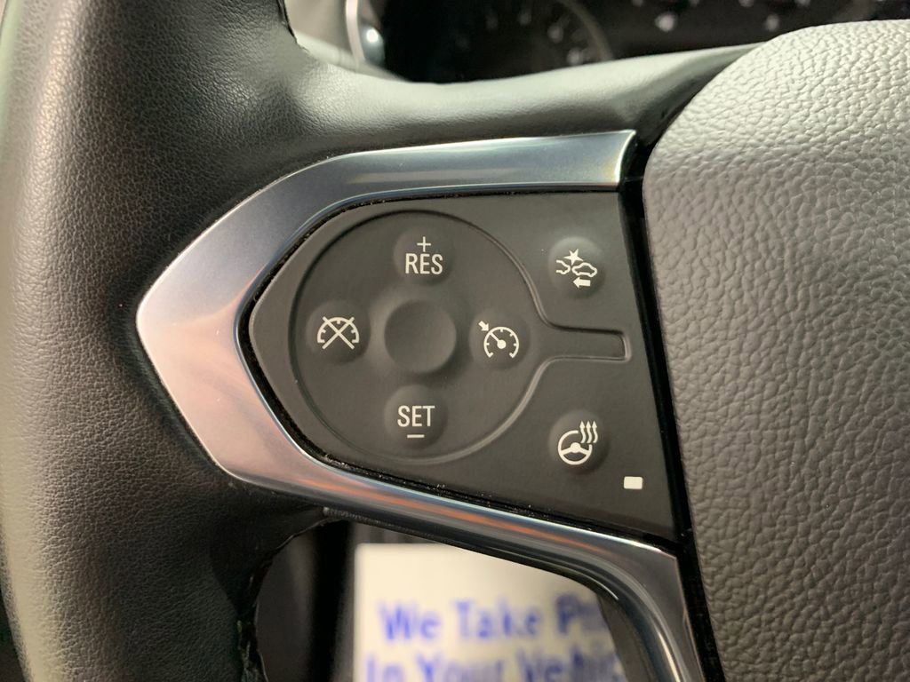 Used 2023 Chevrolet Traverse RS AWD/4WD image 25
