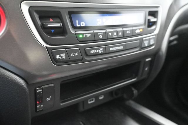 Used 2025 Honda Passport EX-L image 33