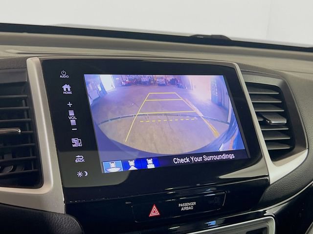 Used 2017 Honda Pilot Touring image 13