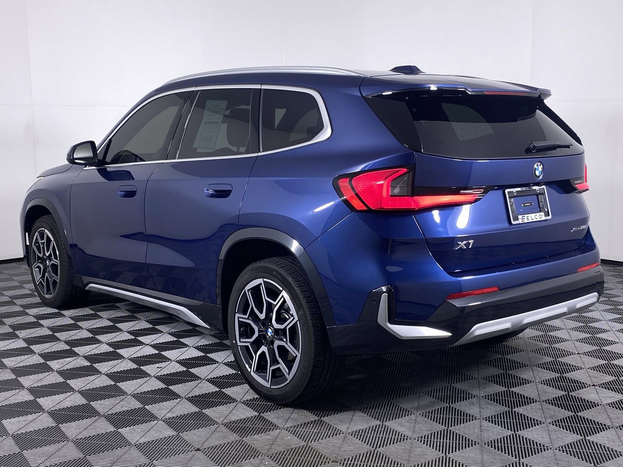 Used 2025 BMW X1 xDrive28i w/ Convenience Package AWD/4WD image 31