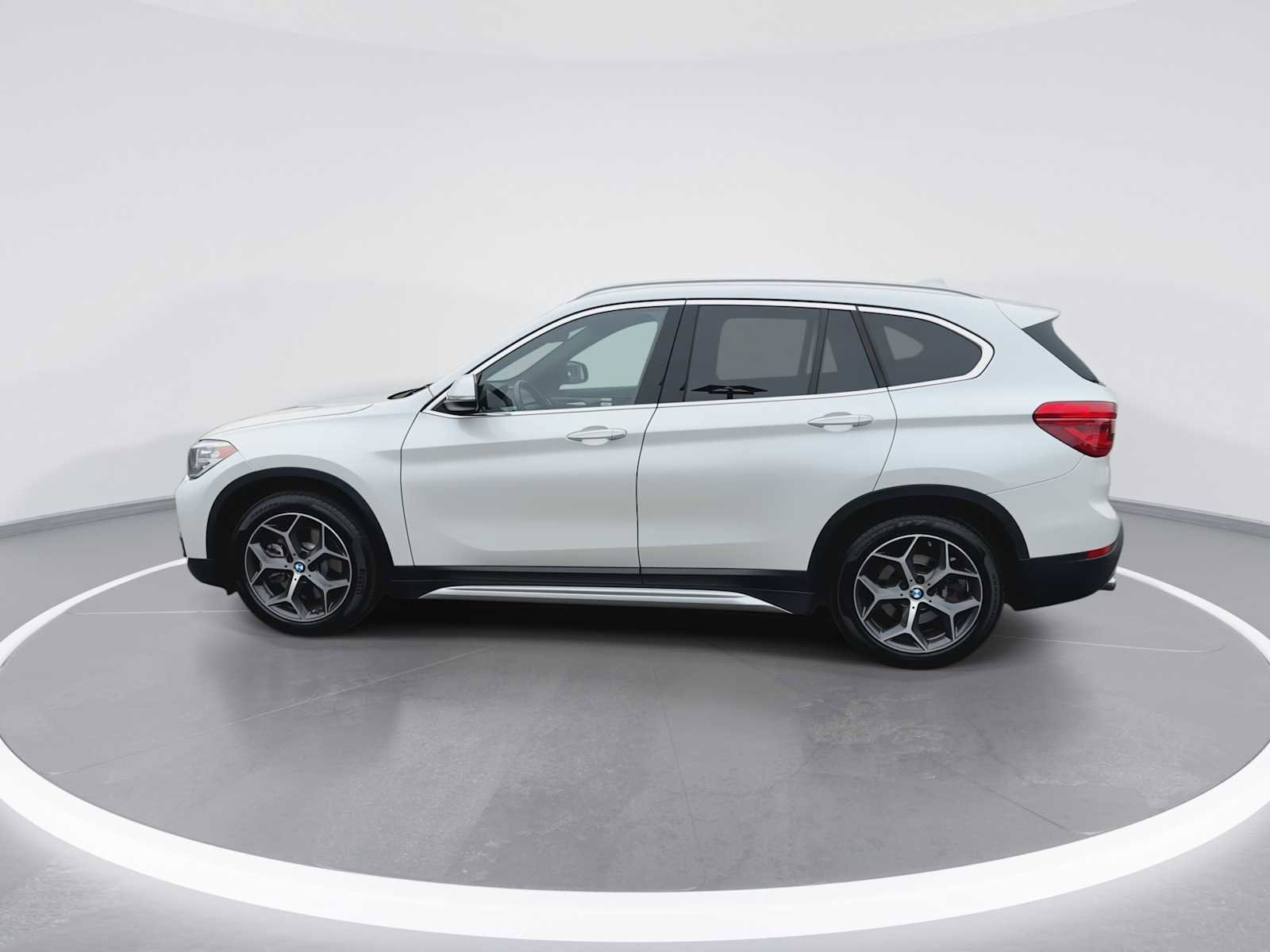 Used 2019 BMW X1 xDrive28i image 5