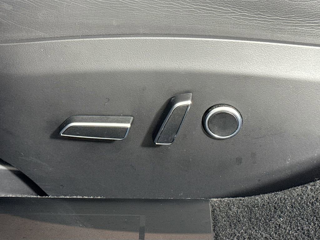Used 2021 Tesla Model S Plaid AWD/4WD image 14
