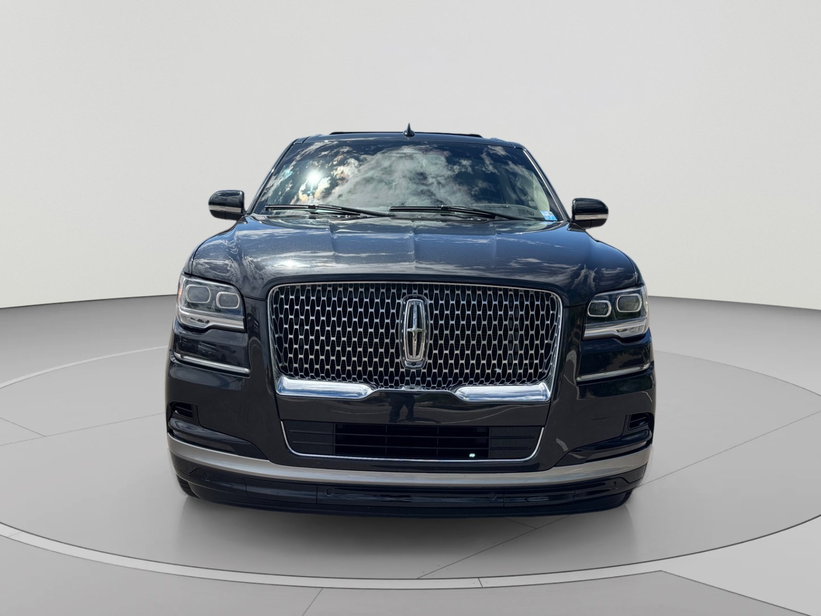 Used 2023 Lincoln Navigator Reserve RWD image 8