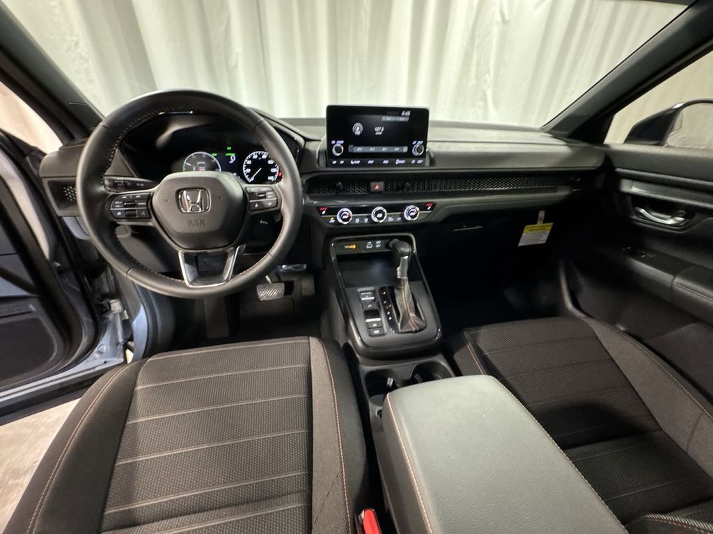 Used 2023 Honda CR-V Sport image 16
