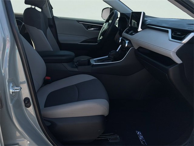 Used 2023 Toyota RAV4 XLE image 11