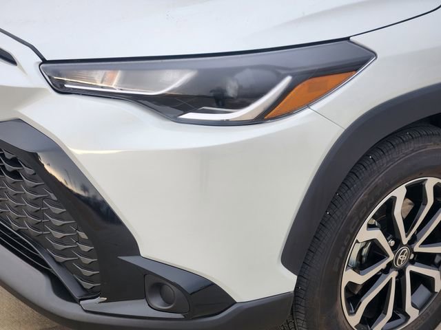 Used 2025 Toyota Corolla Cross AWD Hybrid image 9