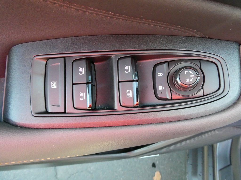 Used 2025 Subaru Outback Wilderness image 24