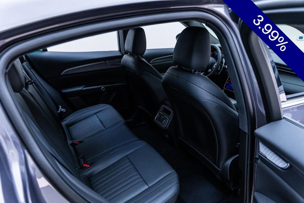 Used 2024 Maserati Grecale GT image 26