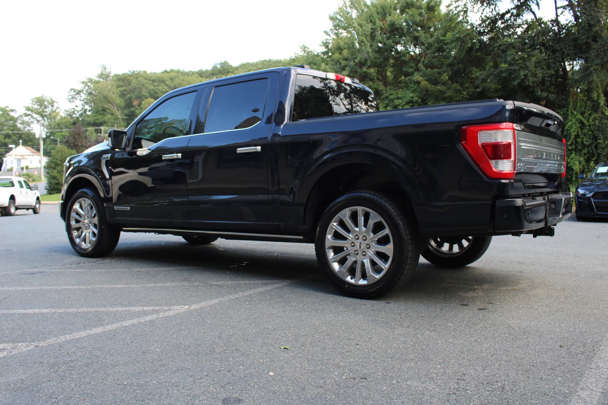 Used 2021 Ford F150 Limited AWD/4WD image 4