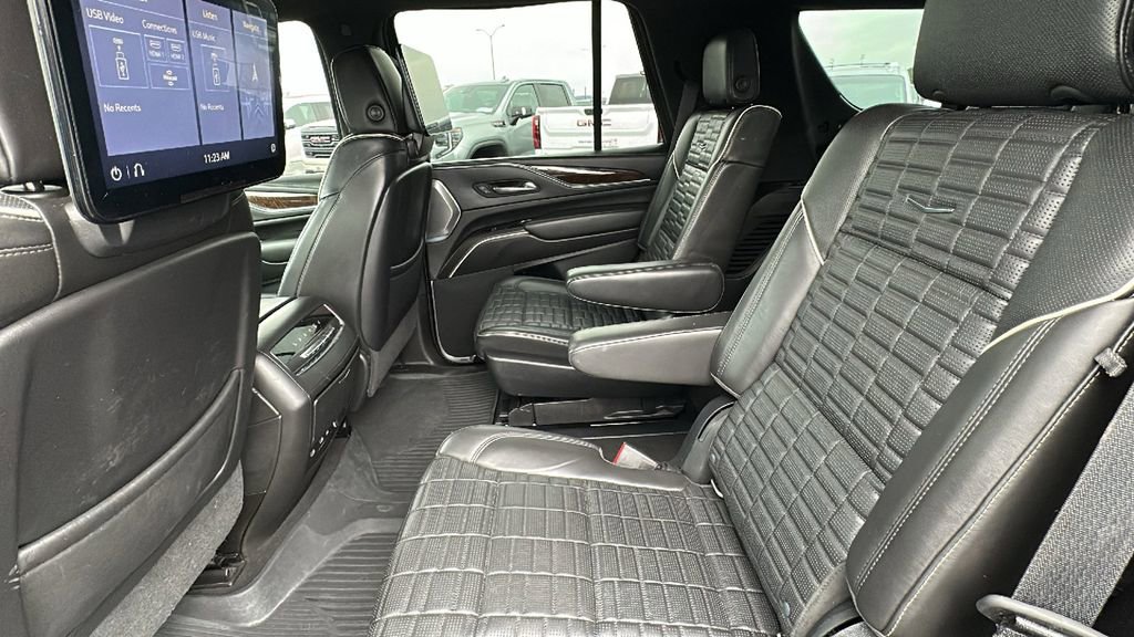 Certified 2021 Cadillac Escalade Premium Luxury Platinum image 13