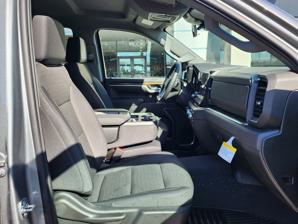 New 2026 GMC Sierra 1500 Elevation image 37