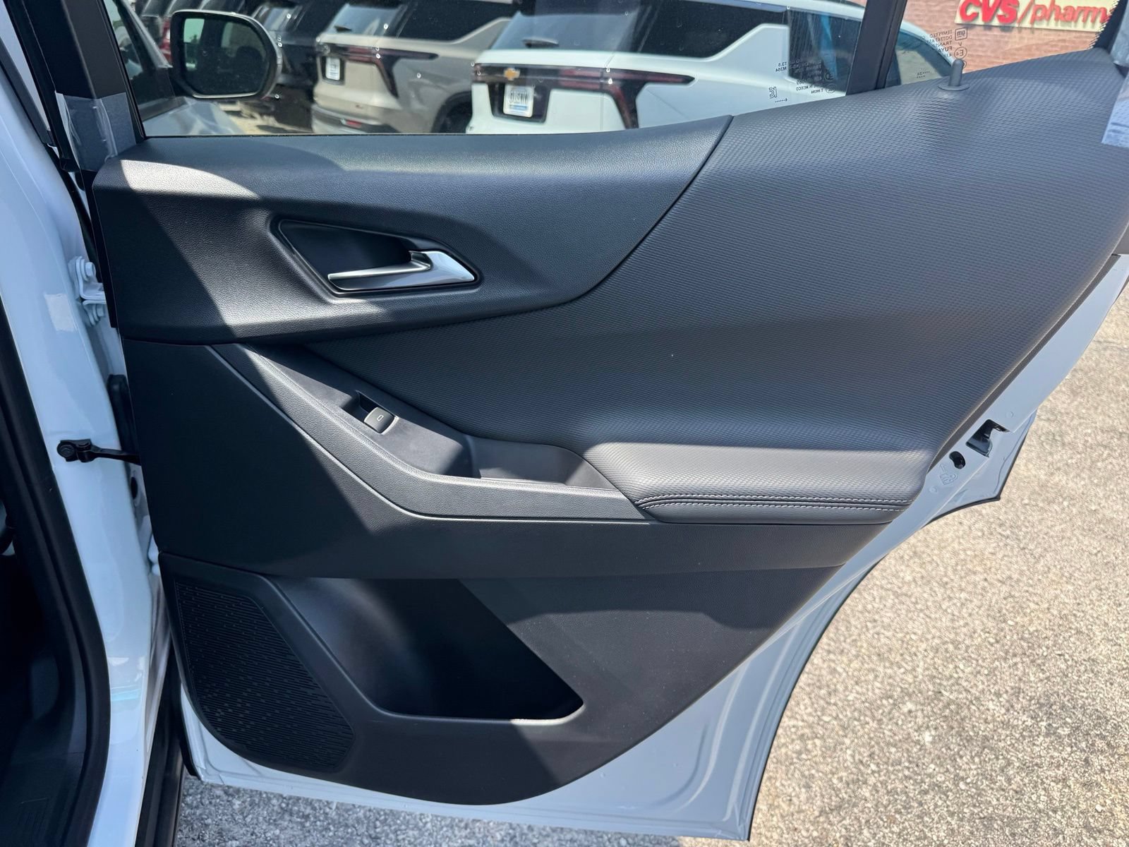 New 2027 Chevrolet Equinox LT AWD/4WD image 29