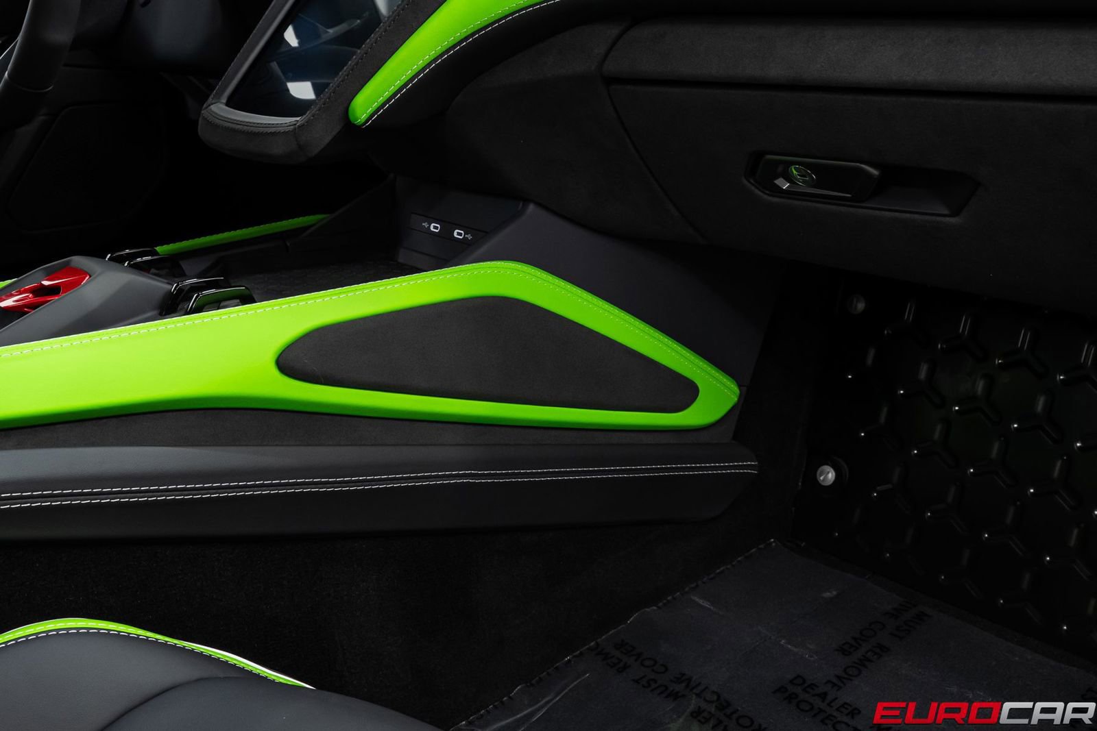 Used 2026 Lamborghini Temerario AWD/4WD image 35