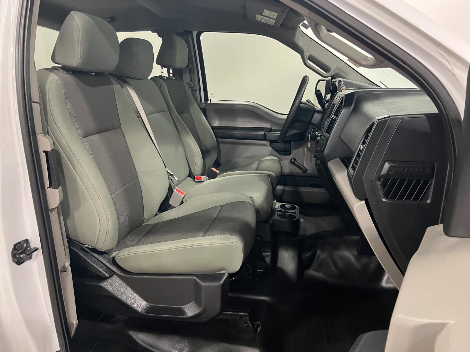 Used 2015 Ford F150 XL image 27