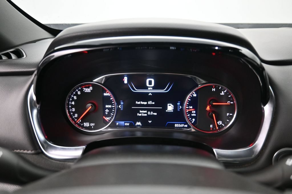 Used 2023 Chevrolet Traverse High Country FWD image 13