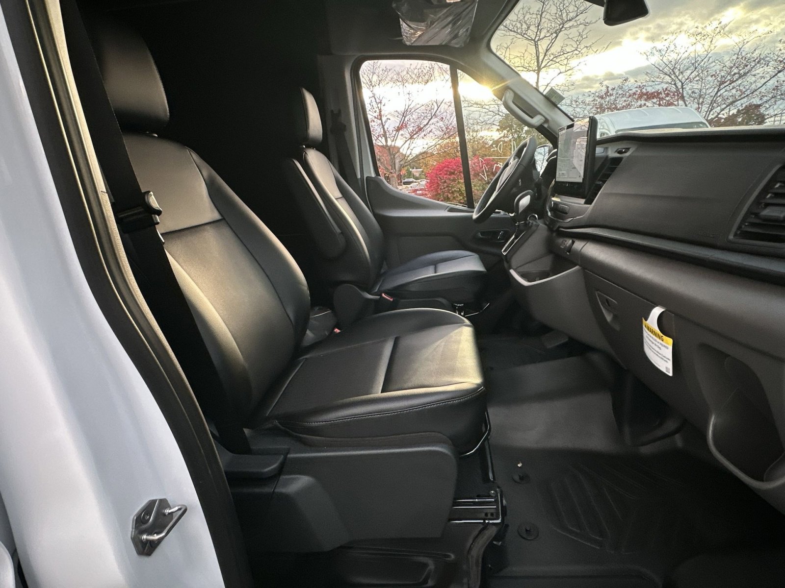 New 2026 Ford Transit 250 148 Medium Roof Extended AWD w/ Load Area Protection Package image 38