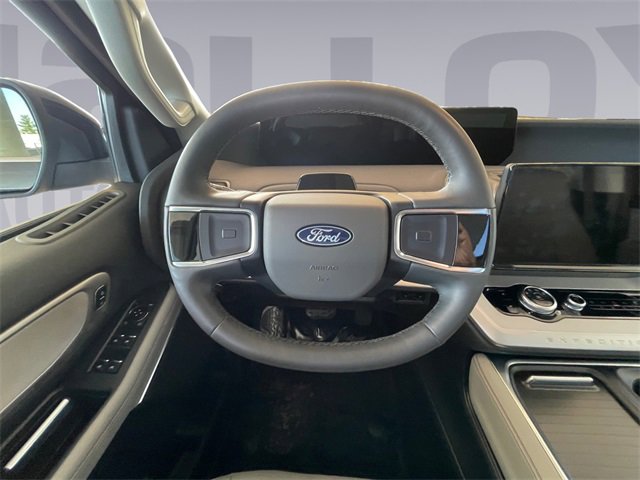 Used 2025 Ford Expedition Max Active image 13
