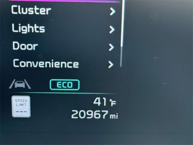 Used 2023 Kia Niro LX image 30