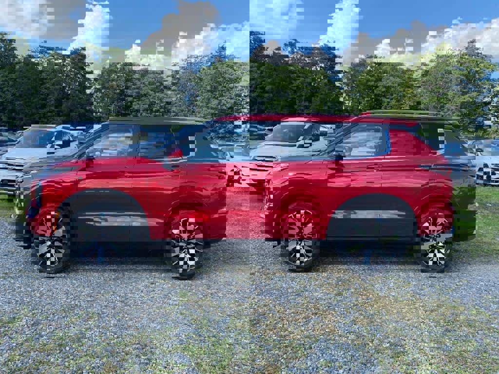 New 2025 Mitsubishi Outlander SE video 2