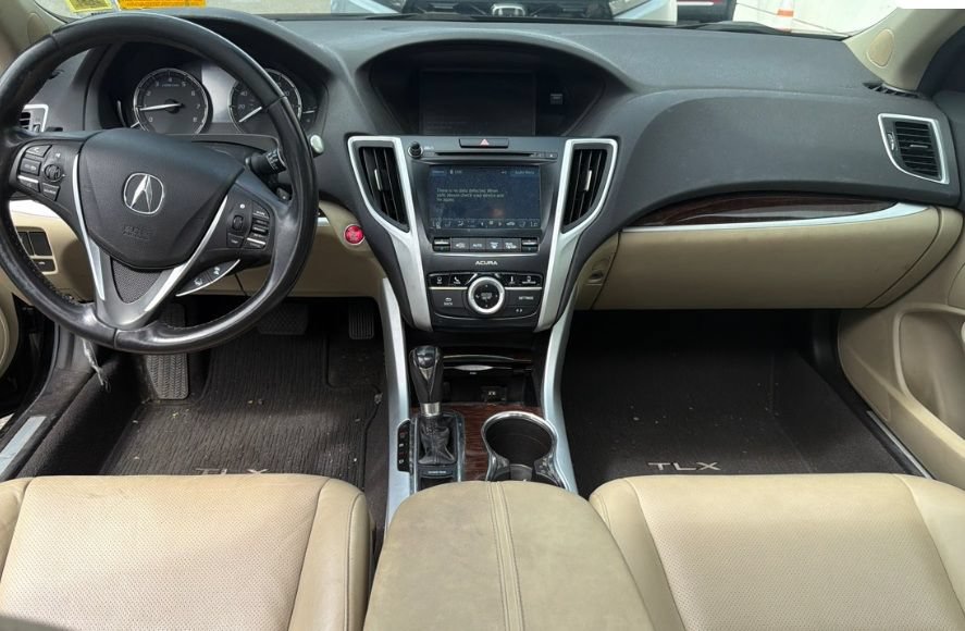 Used 2020 Acura TLX w/ Technology Package FWD image 5