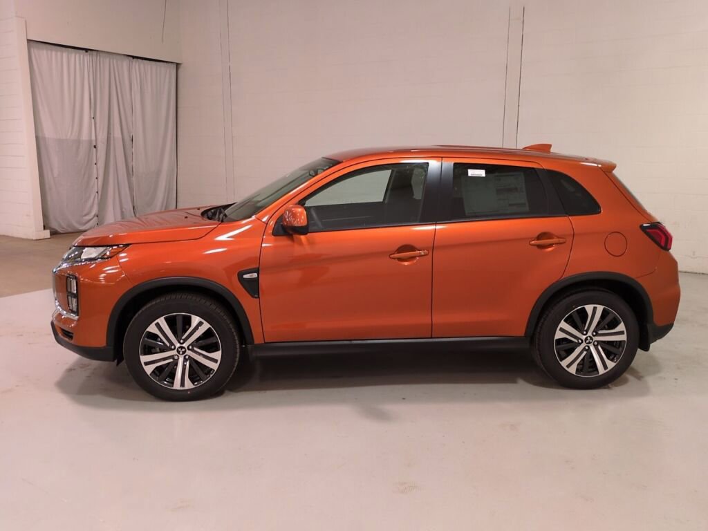 New 2025 Mitsubishi Outlander Sport ES image 7