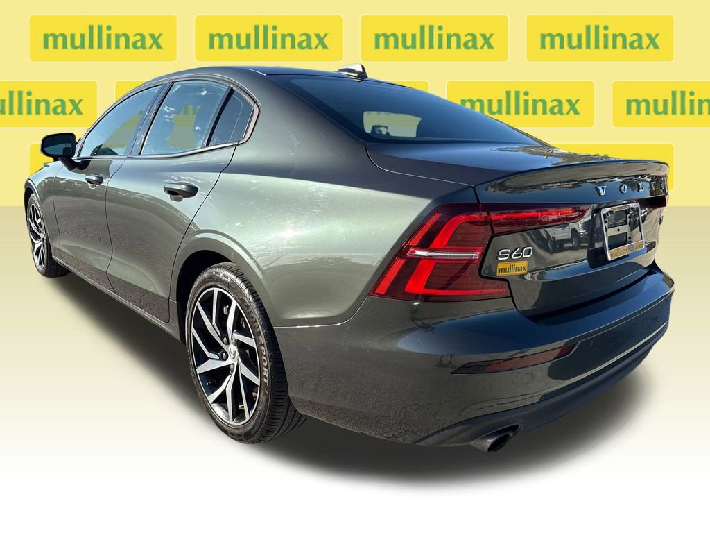 Used 2020 Volvo S60 T6 Momentum image 9