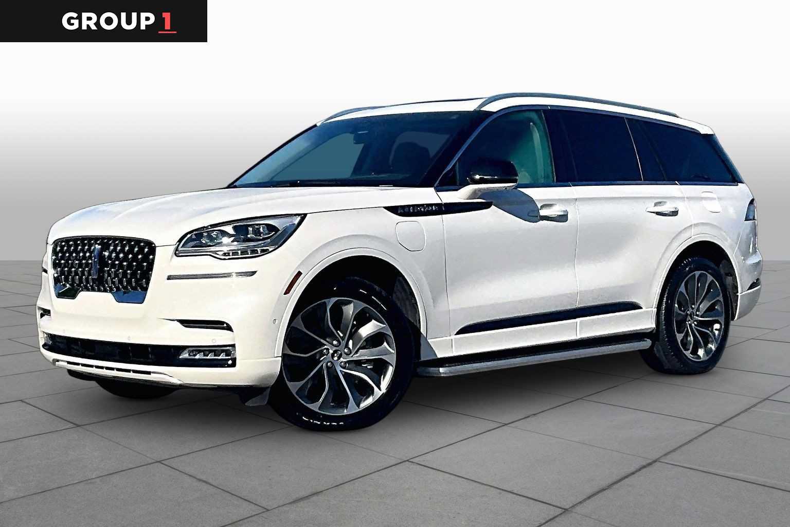 Used 2023 Lincoln Aviator Grand Touring w/ Equipment Group 301A AWD/4WD image 1