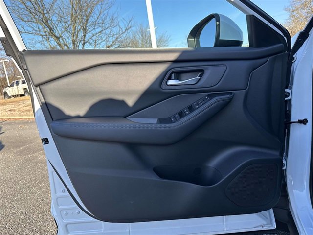 New 2026 Nissan Rogue SV image 14