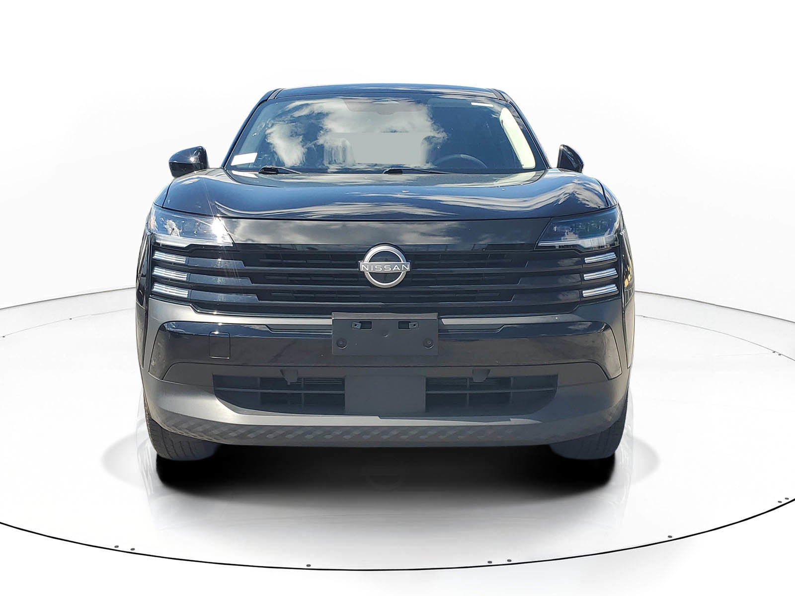 Used 2025 Nissan Kicks SV image 2