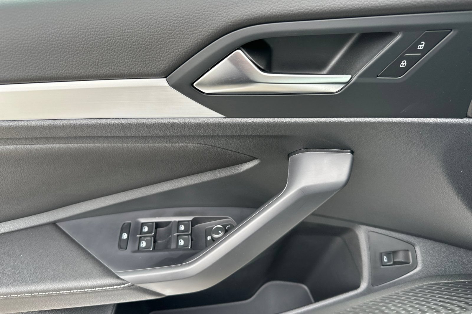 New 2026 Volkswagen Jetta Sport FWD image 11