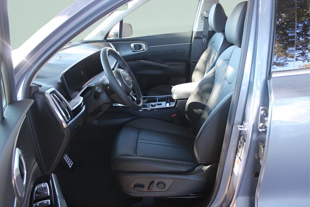 New 2025 Kia Sorento SX image 10