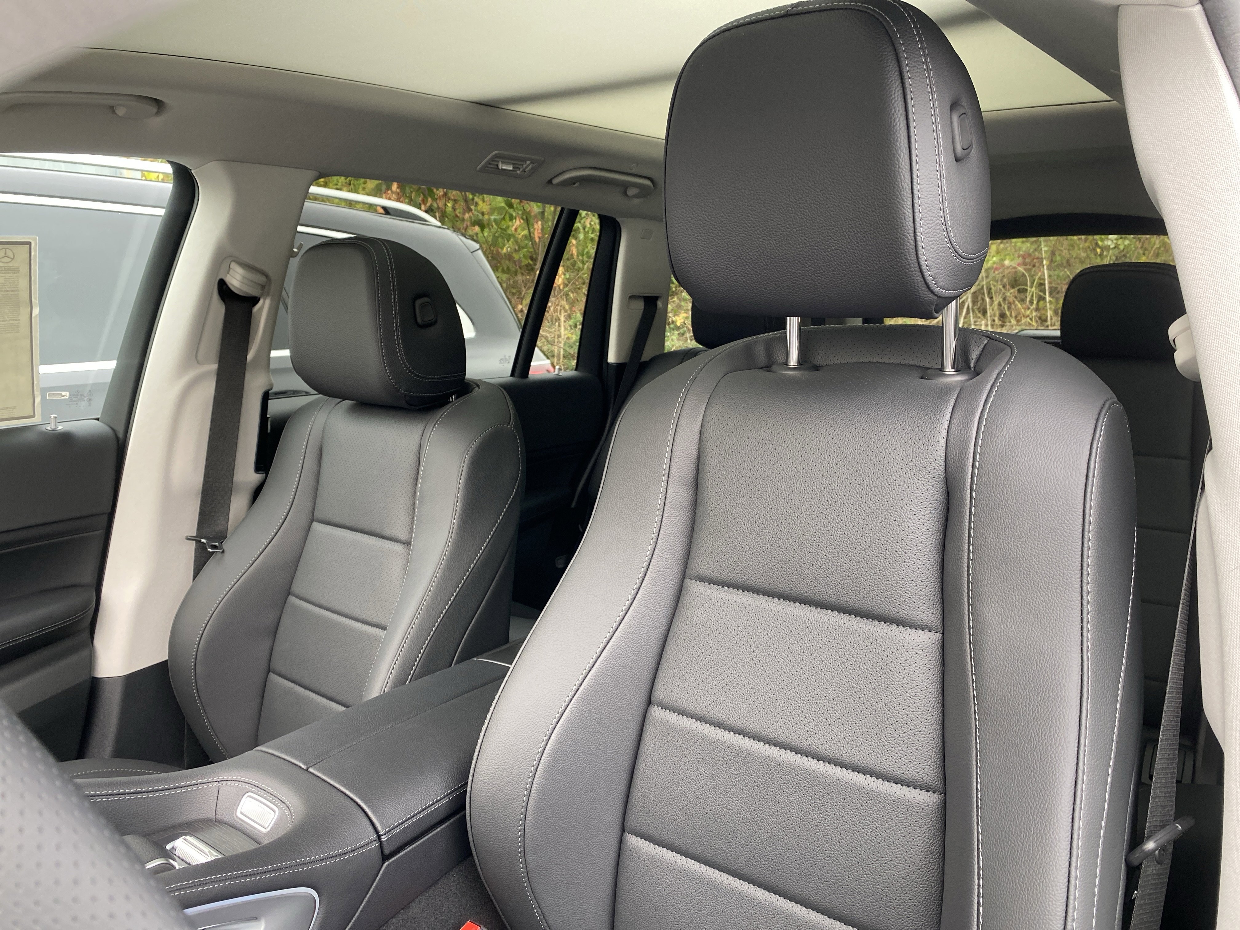 New 2026 Mercedes-Benz GLS 450 4MATIC image 25