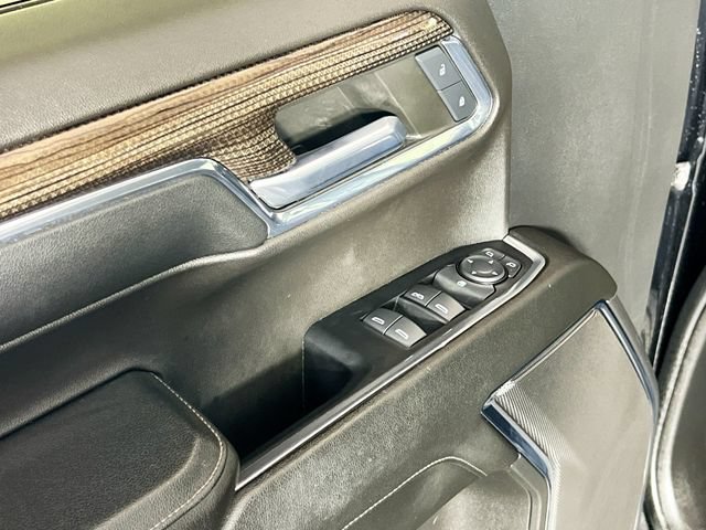 Used 2024 Chevrolet Silverado 1500 RST AWD/4WD image 12