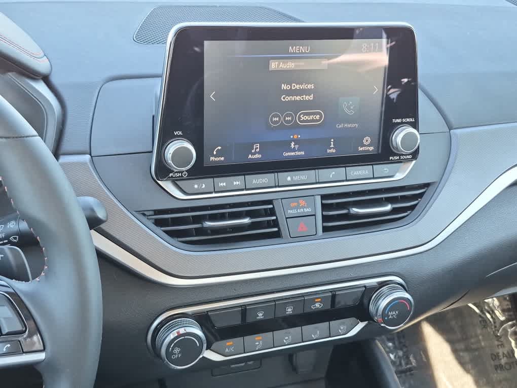Used 2025 Nissan Altima 2.5 SR FWD image 12
