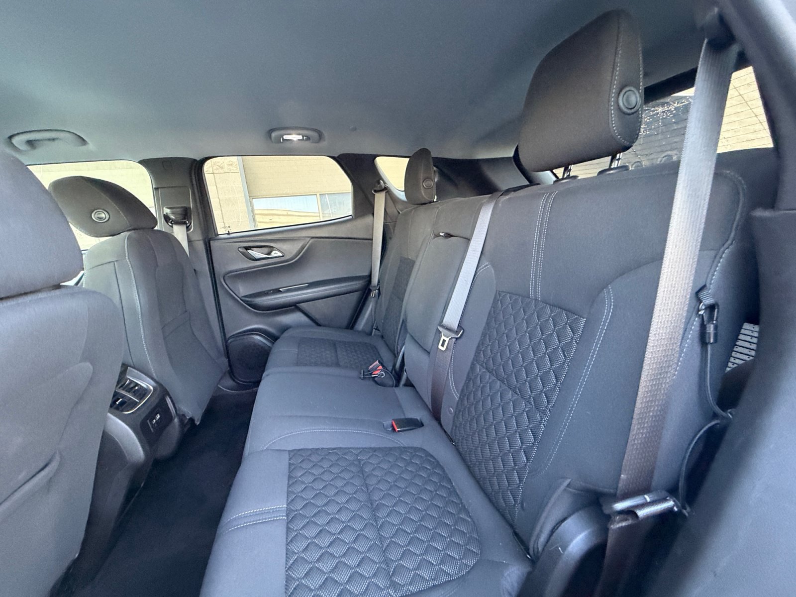 Used 2020 Chevrolet Blazer LT FWD image 17