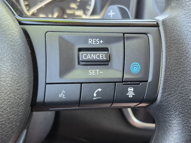 Certified 2023 Nissan Rogue SV AWD/4WD image 13
